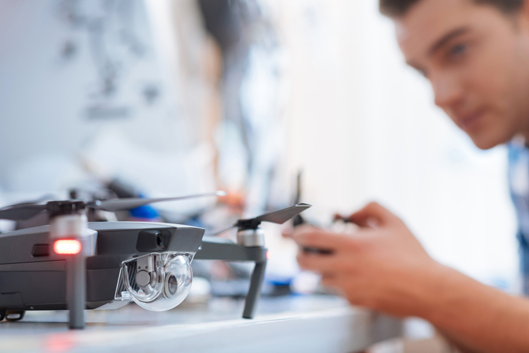 Aantal dronevluchten bij NRTC-dronecentrum Flevoland in 2016 verdubbeld